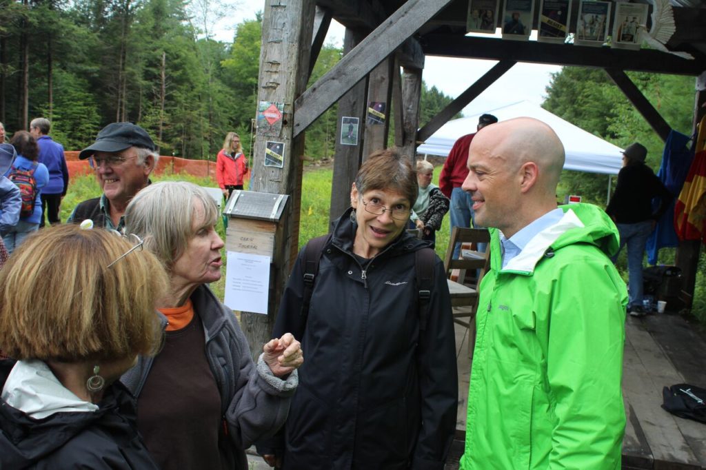 Sen. Adam Hinds meets with constituents. Photo: Terry Cowgill