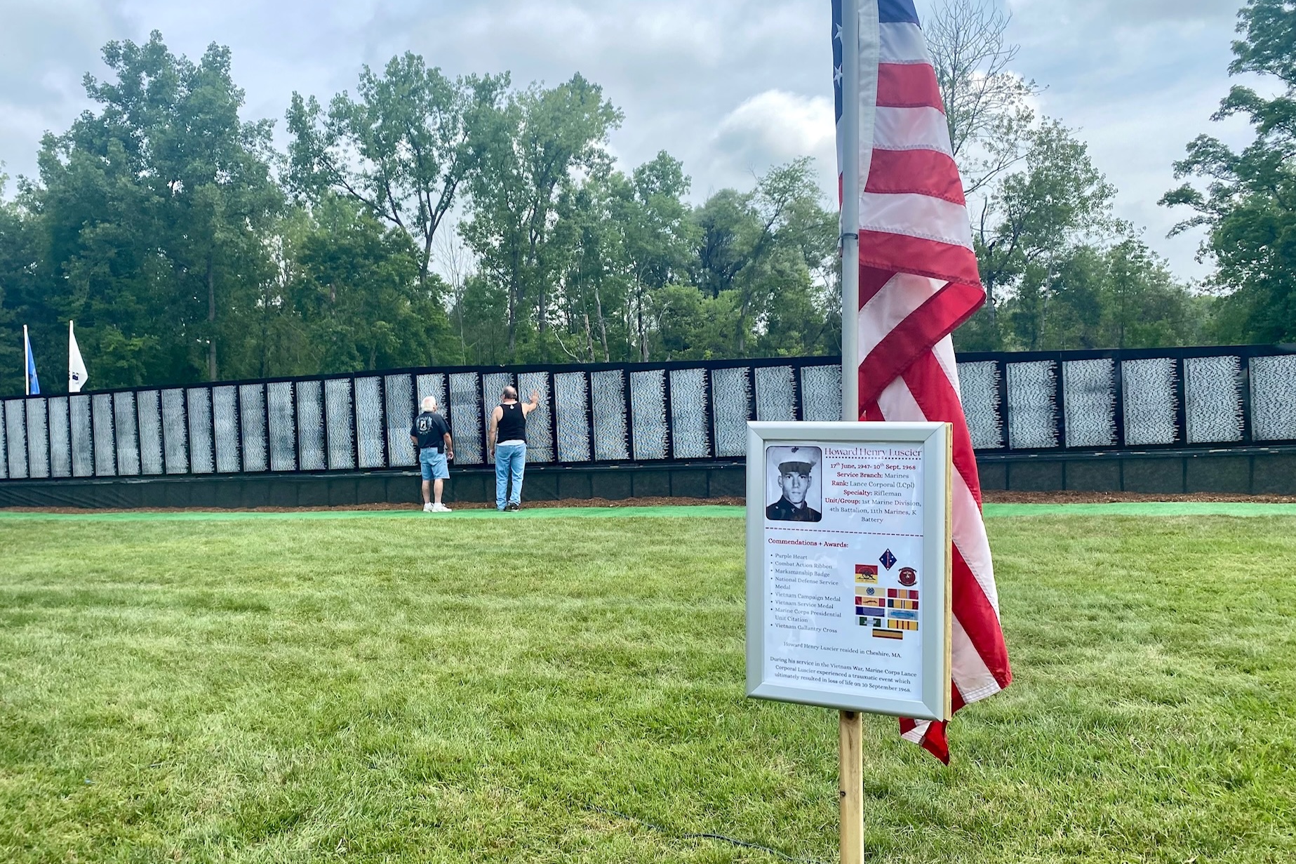 Vietnam Traveling Memorial Wall opens in Lenox to a hero’s welcome - The Berkshire Edge