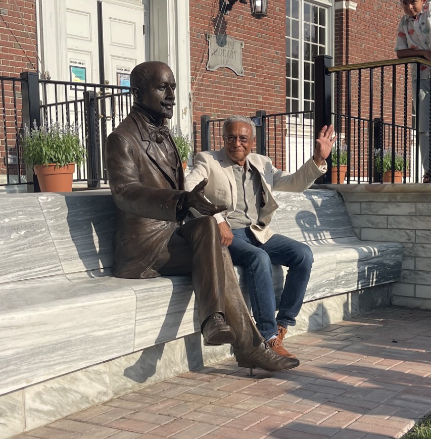 Sculptor Richard Blake with his creation. Photo submitted by Nichole Dupont.