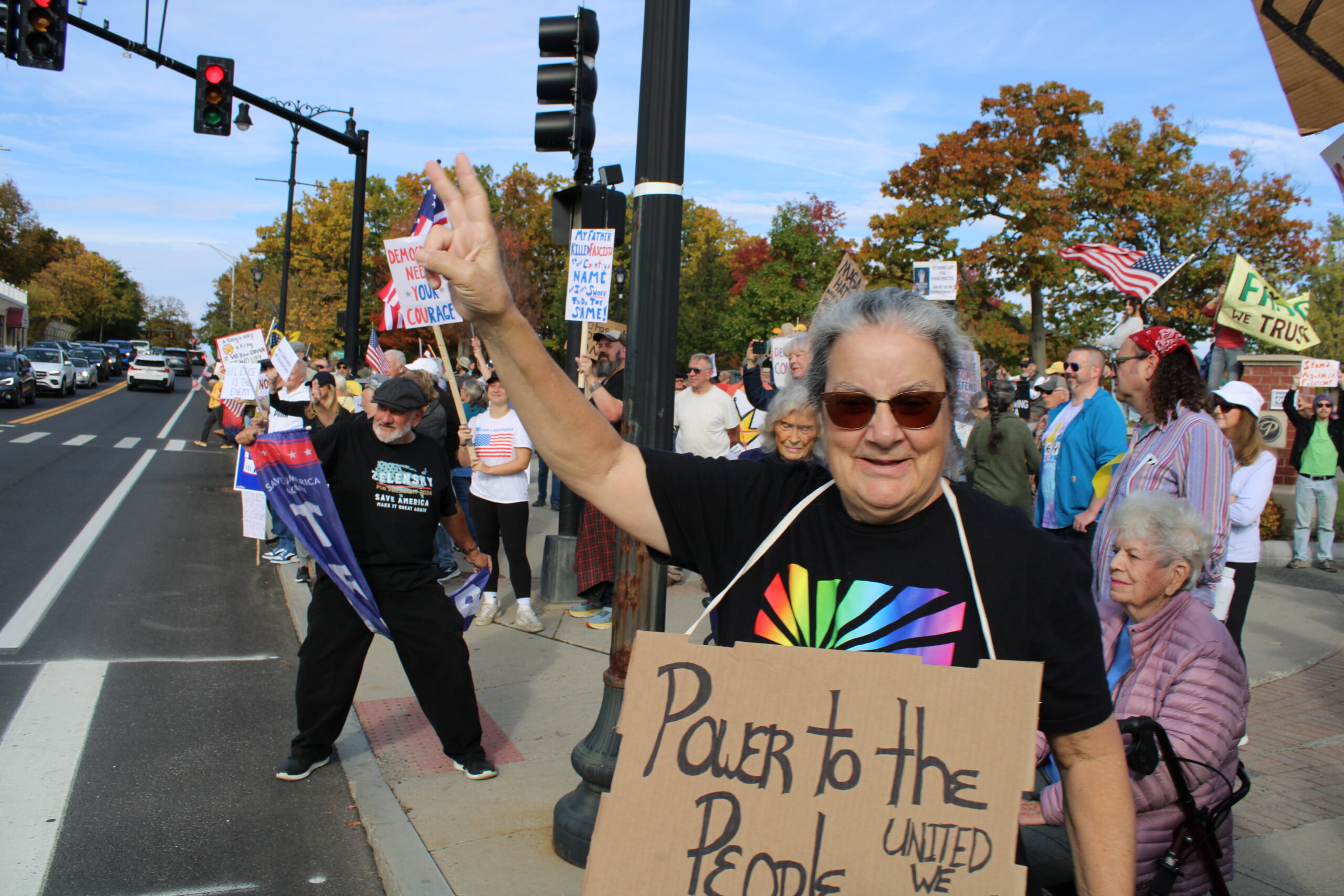 Some of the over 3,000 attendees of the No Kings Rally at The Common on October 18. Photo by Shaw Israel Izikson.