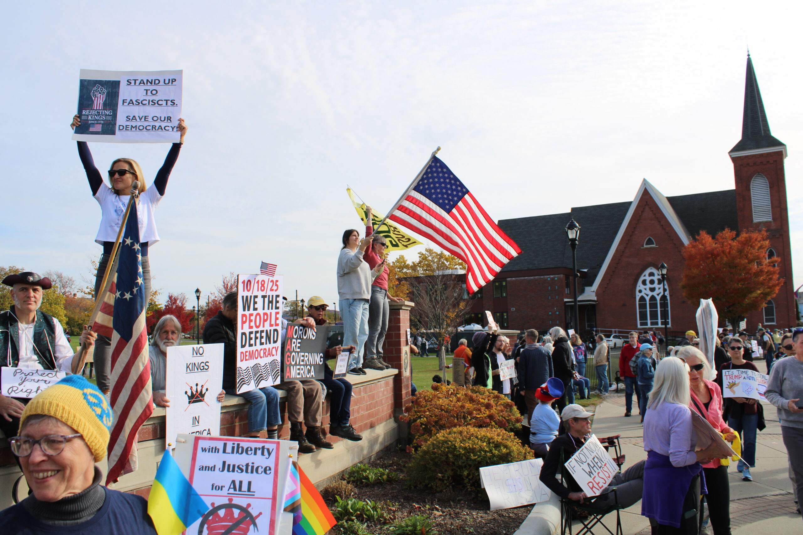 Some of the over 3,000 attendees of the No Kings Rally at The Common in Pittsfield on October 18. Photo by Shaw Israel Izikson.