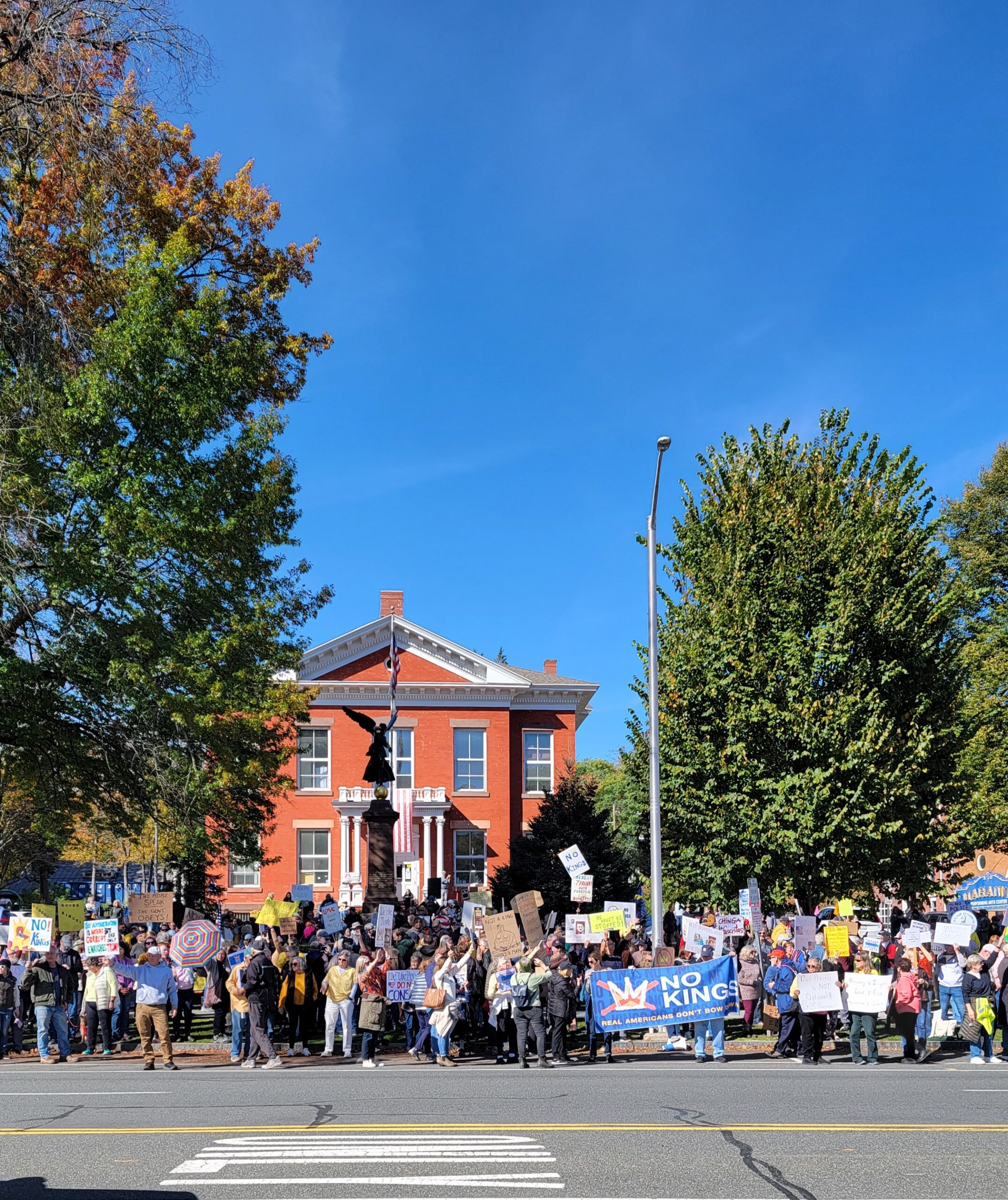 The front of Great Barrington Town Hall during the No Kings protest on October 18. Photo by J.L. Beretta.