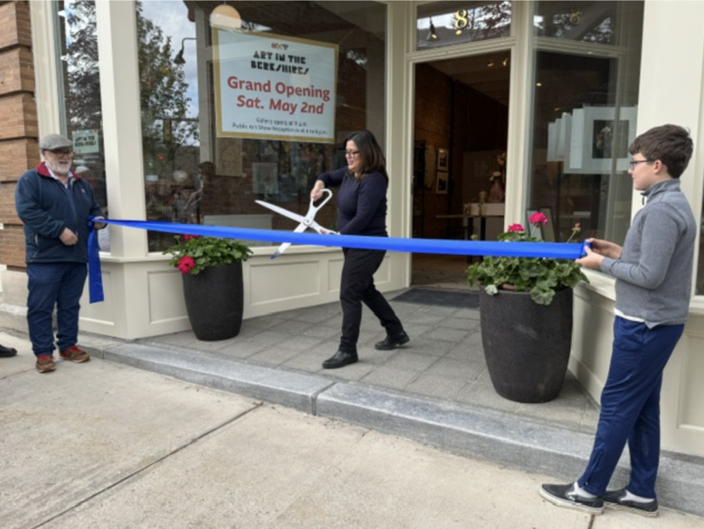 BUSINESS MONDAY: Spotlight on Art in the Berkshires—now open on Castle Street