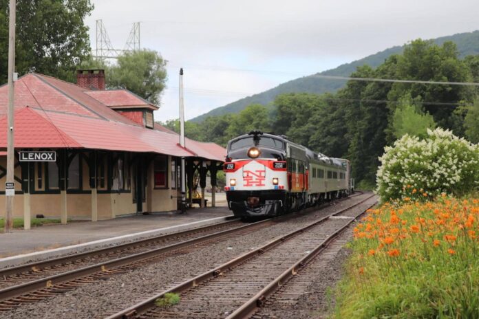 General Electric Company submits final rail transload plan for Housatonic Rest of River cleanup project